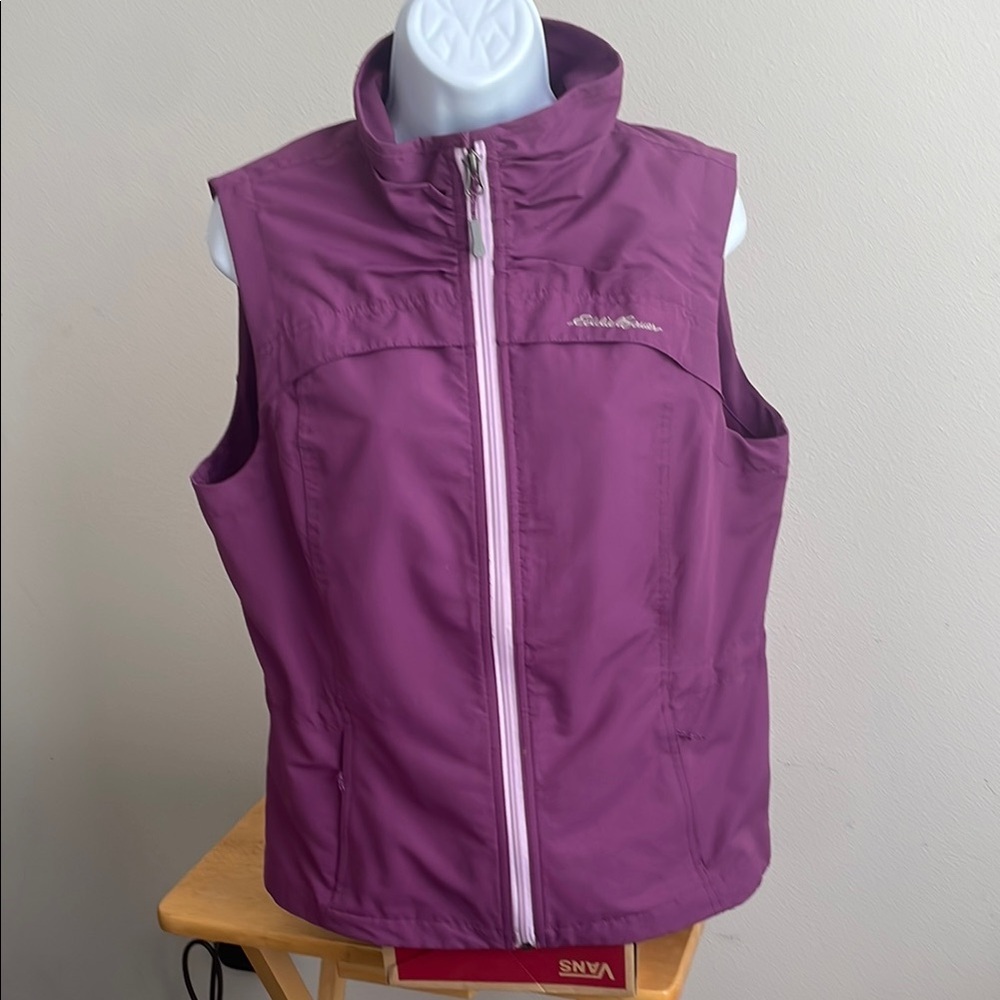 Eddie Bauer NWOT Sleeveless Vest Size Large